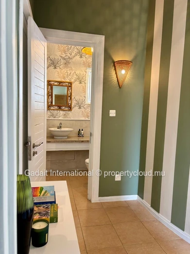 Penthouse à vendre à Jardin du Cap – À deux pas de la plage de Bain Bœuf