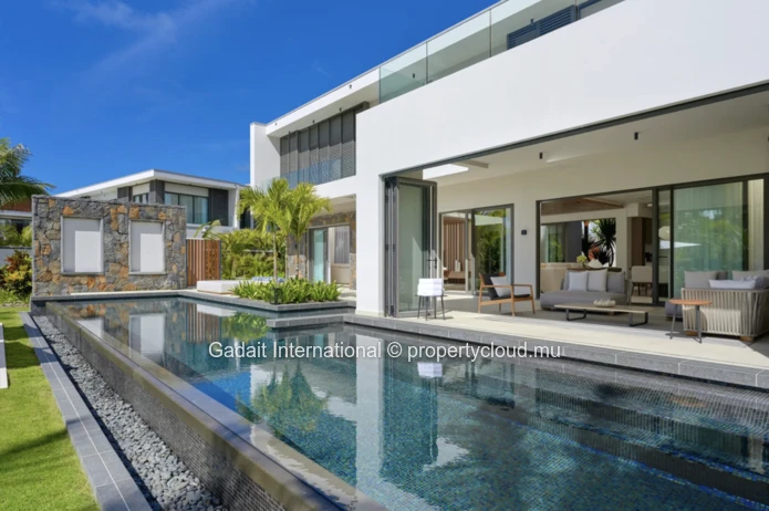 Luxury beachfront villa for sale in Mauritius – One&Only Private Homes Le Saint Géran