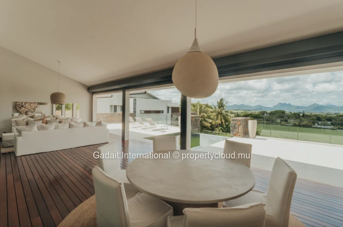 Magnificent Penthouse to buy with Infinity Pool in Northern Mauritius – Belle Vue Harel