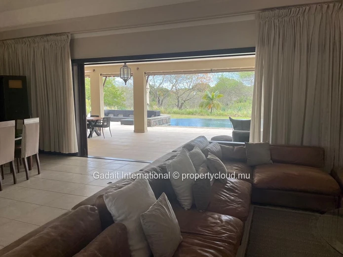 Prestige Real Estate Investment: Villa for Sale on Tamarina Golf Estate – West Coast of Mauritius
