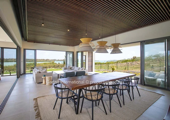 Magnificent Villa with Sea View & Private Pool | Rental in Anahita Beau Champ