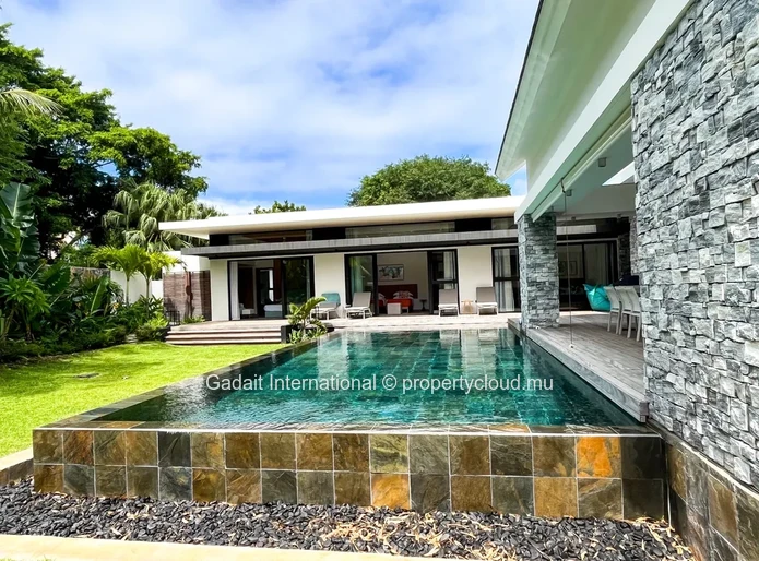4-bedroom villa in Pereybere, elegance, serenity and prestigious location