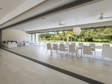 7 Bedroom Villa