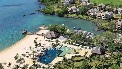 Townhouse 3 chambres à vendre à Anahita, avec vue golf, piscine privée et domotique