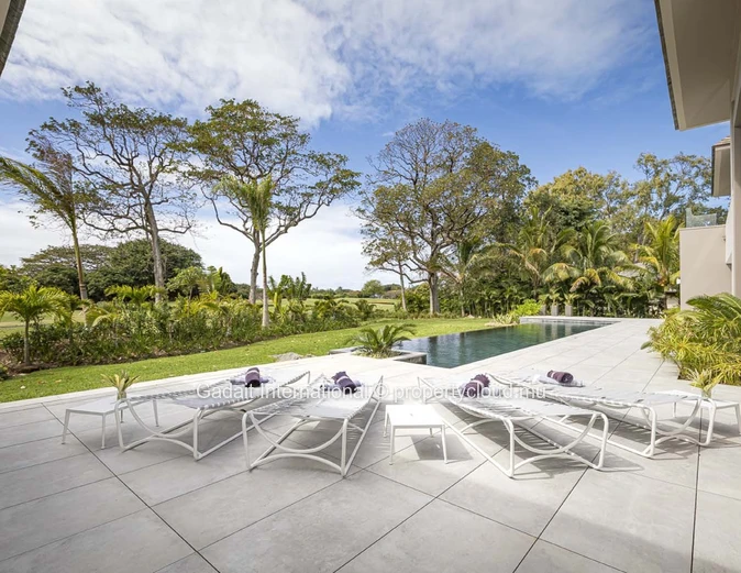 Rent an exceptional villa in the heart of Anahita Golf & Spa Resort