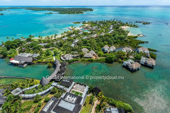 Invest in an ultra private luxury waterfront villa in Mauritius
