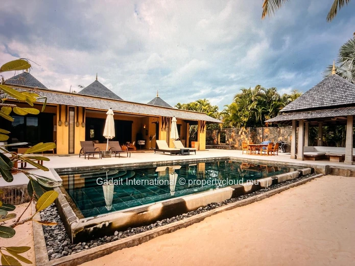 Luxury villa with 5 bedrooms and unobstructed views for sale | Tamarina Golf Resort, Mauritius