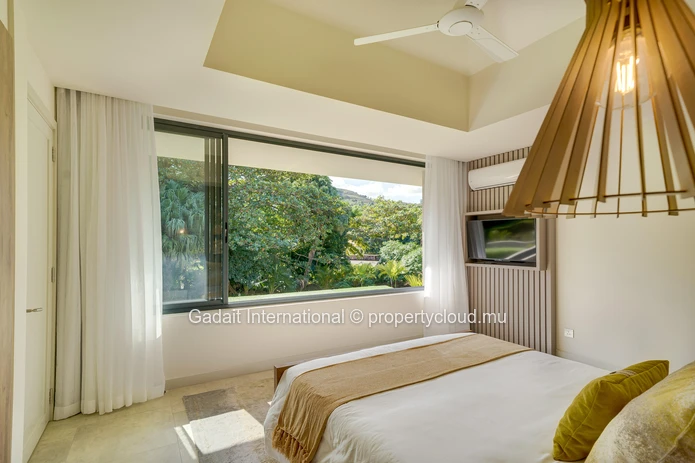 Investissez dans une magnifique villa vue panoramique sur le Morne et lagon de l'ouest de L'Ile Maurice