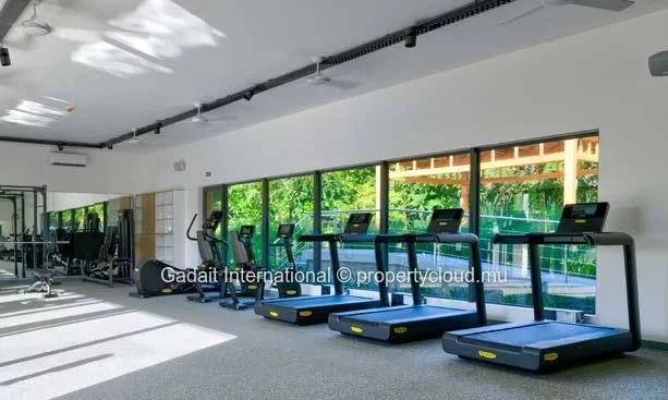 For sale: 458m² villa with swimming pool in the heart of a tropical paradise in Mauritius