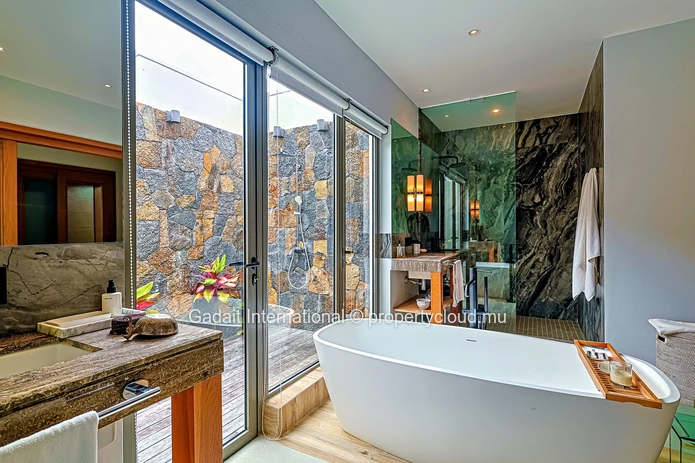 Luxury Golf View Villa for Sale | Anahita Golf & Spa Resort, Beau Champ