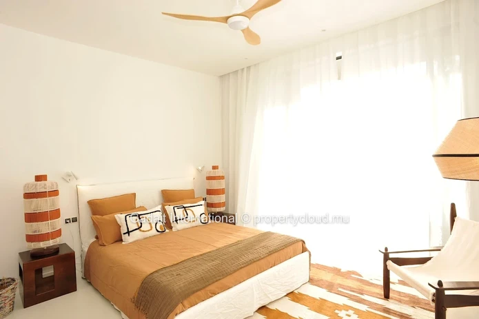An Elegant and Distinguished Property: A Luxurious Villa Perfect for Refined Connoisseurs