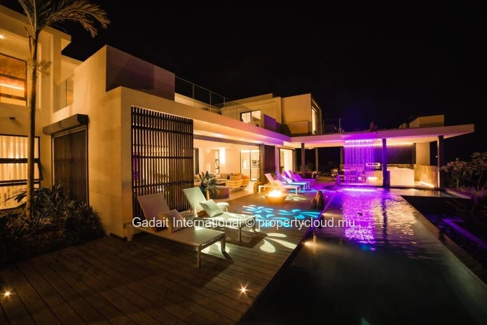 Villa de luxe à Anahita Golf & Resort – Mer, golf, prestige