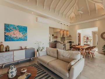 4 Bedroom Villa