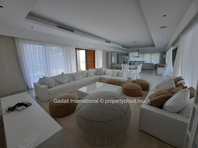 Superbe Villa à Louer – 4 chambres avec vue sur le Golf | Anahita Beau Champ