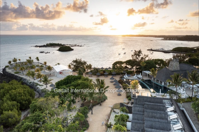 Elegant Townhouses in Azuri | Premium Living on Mauritius' North-East Coast