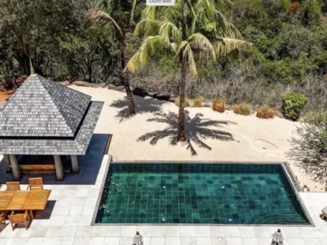 5 Bedroom Villa