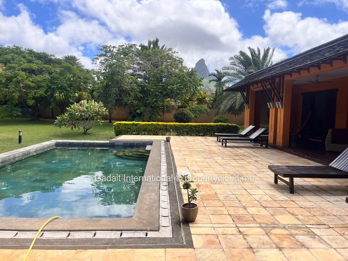Luxury villa for sale in Tamarina Golf Estate – Exceptional property in Mauritius