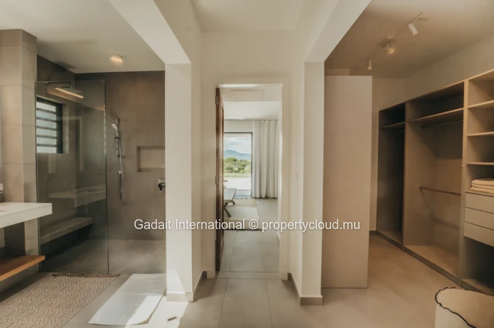 Magnificent Penthouse to buy with Infinity Pool in Northern Mauritius – Belle Vue Harel