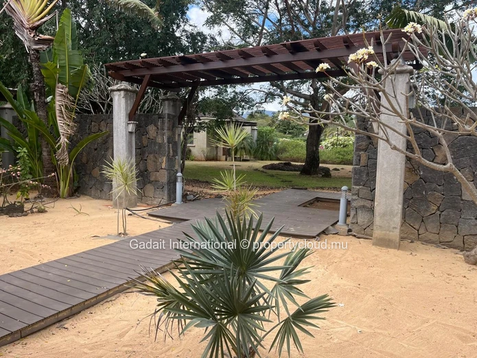 Prestige Real Estate Investment: Villa for Sale on Tamarina Golf Estate – West Coast of Mauritius