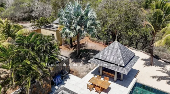 Luxury villa with 5 bedrooms and unobstructed views for sale | Tamarina Golf Resort, Mauritius