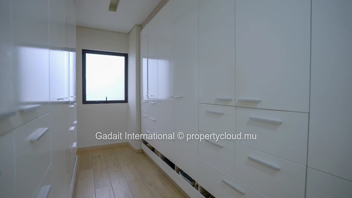 Exclusive penthouse in Tamarin, a prime investment opportunity