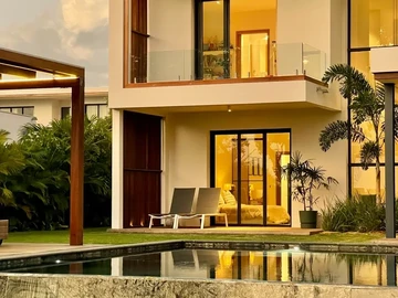 4 Bedroom Villa