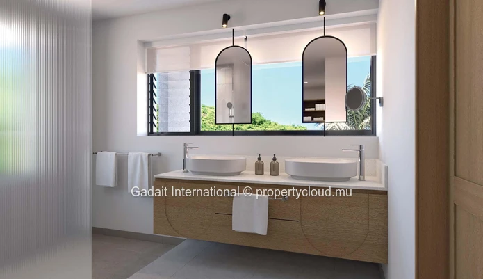 Blue Vista V1 : prestigious villa on 2534m² with private pool in Rivière Noire