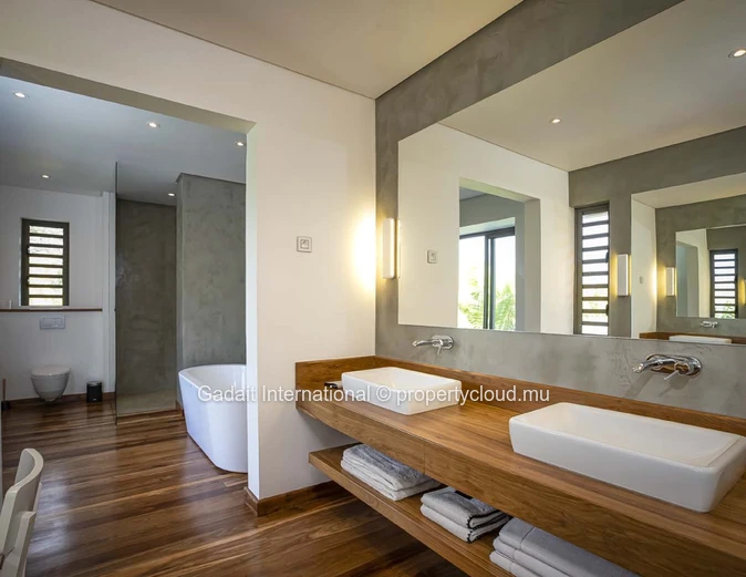 Rent an exceptional villa in the heart of Anahita Golf & Spa Resort