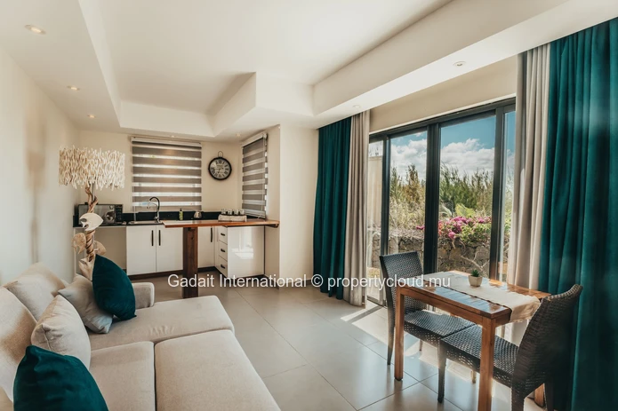 Belle Rivière Villa : 4 bedrooms with pool and sea view, Mauritius