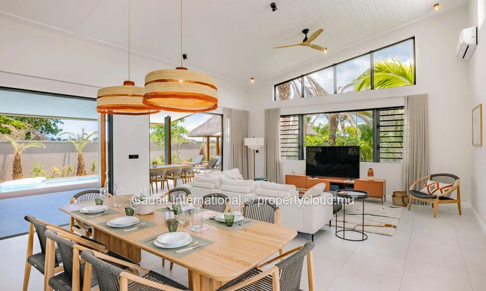 Luxury villa in gated estate with golf and beach access | Mauritius