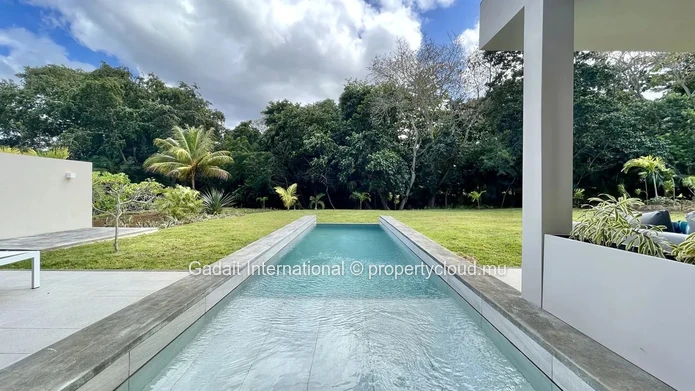 Villa de luxe avec vue sur le golf dans un cadre tropical à vendre | Héritage Bel Ombre