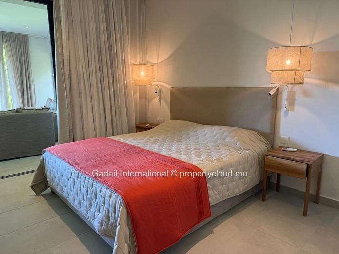 Luxury Apartment for Rent in Belle Vue Harel, Mauritius – Secure Residence with Swimming Pool and Mountain Views