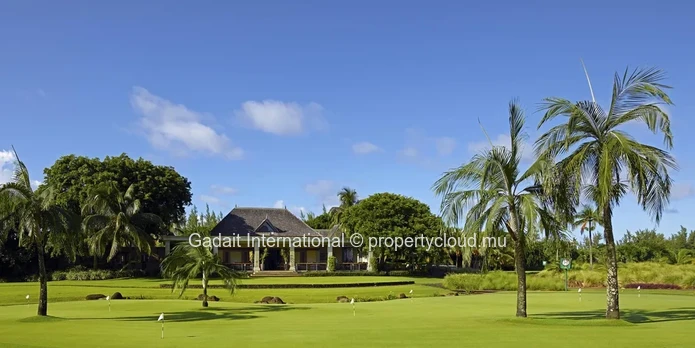 Villa de luxe 4 chambres à vendre avec vue sur le golf et l'océan, île Maurice