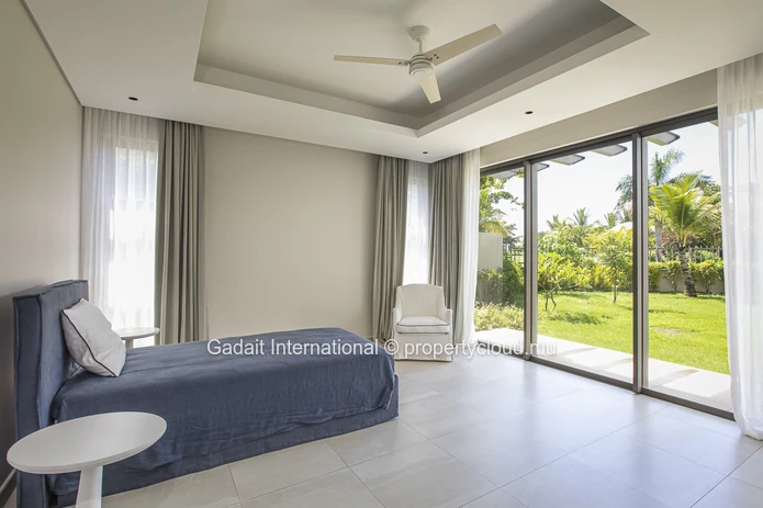Villa contemporaine haut de gamme à Anahita, golf & spa, piscine privée, jardin tropical