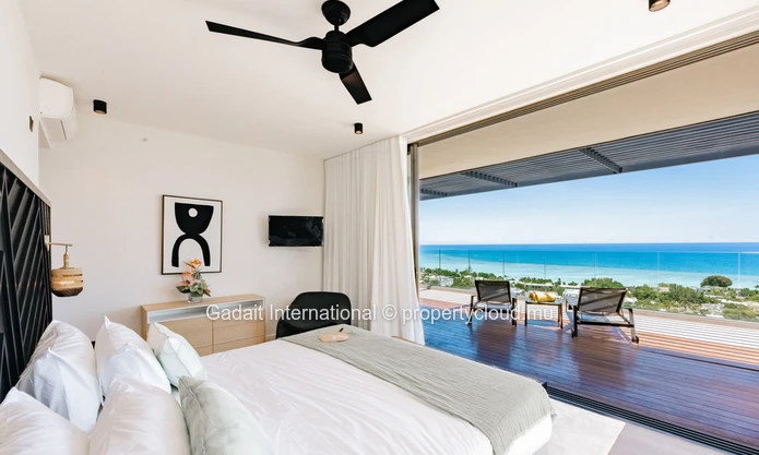 Luxury Penthouse in Mauritius – Panoramic Sea View & 5-Star Resort Living