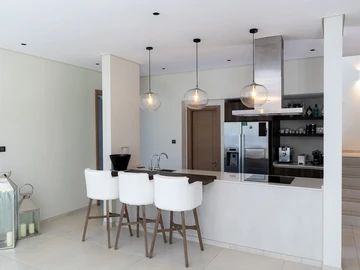 4 Bedroom Villa
