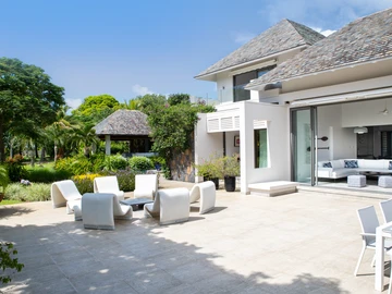 4 Bedroom Villa
