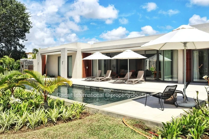 4-bedroom villa with pool and golf view at Anahita Golf & Spa Resort
