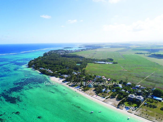 Villa Tropicale Pointe d'Esny – Villa 3 chambres avec piscine et grand jardin