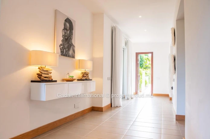 Exceptional Villa in Bel Ombre – Elegance, Golf & the Art of Living in Mauritius