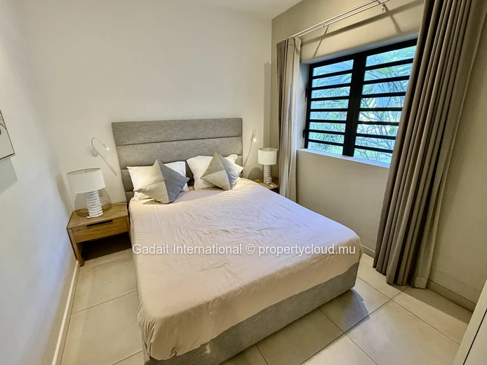 3-bedroom ground-floor apartment with covered terrace – Pointe aux Canonniers
