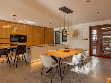 3 Bedroom Townhouse, Duplex