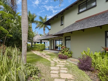 4 Bedroom Villa