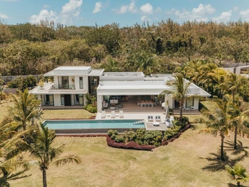4 Bedroom Villa