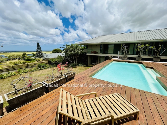 Contemporary Villa with Sea and Mountain Views – Mont Piton, Mauritius