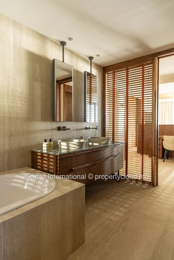 Penthouse LOÉ – An Exceptional Rental in Rivière Noire, Mauritius