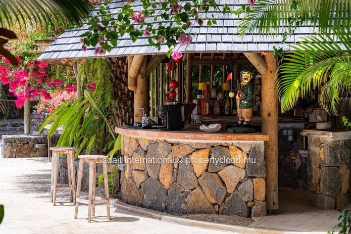 Une villa d'exception en première ligne de golf, au cœur du prestigieux domaine Anahita