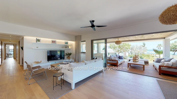 À Vendre – Penthouse d'Exception à Manta Cove, Rivière Noire | Île Maurice