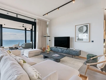 5 Bedroom Villa