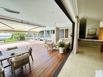 4 Bedroom Villa